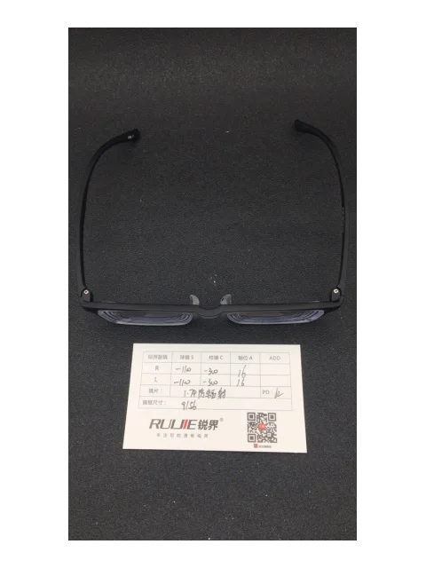 1.74超薄树脂镜片 R:-1100/-300 L:-1100/-300 PD:62 镜框：9156
